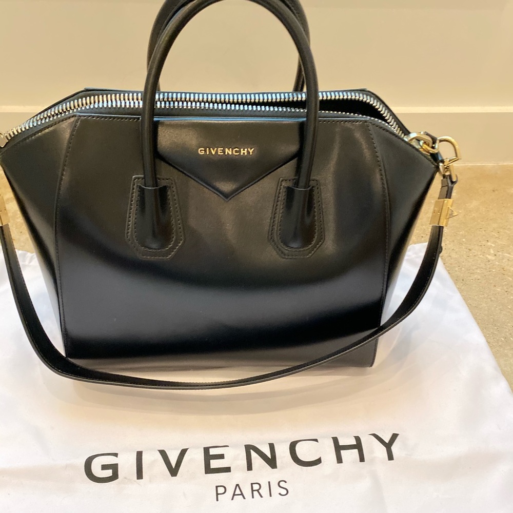 Givenchy Antigona rare w/ gold hardware